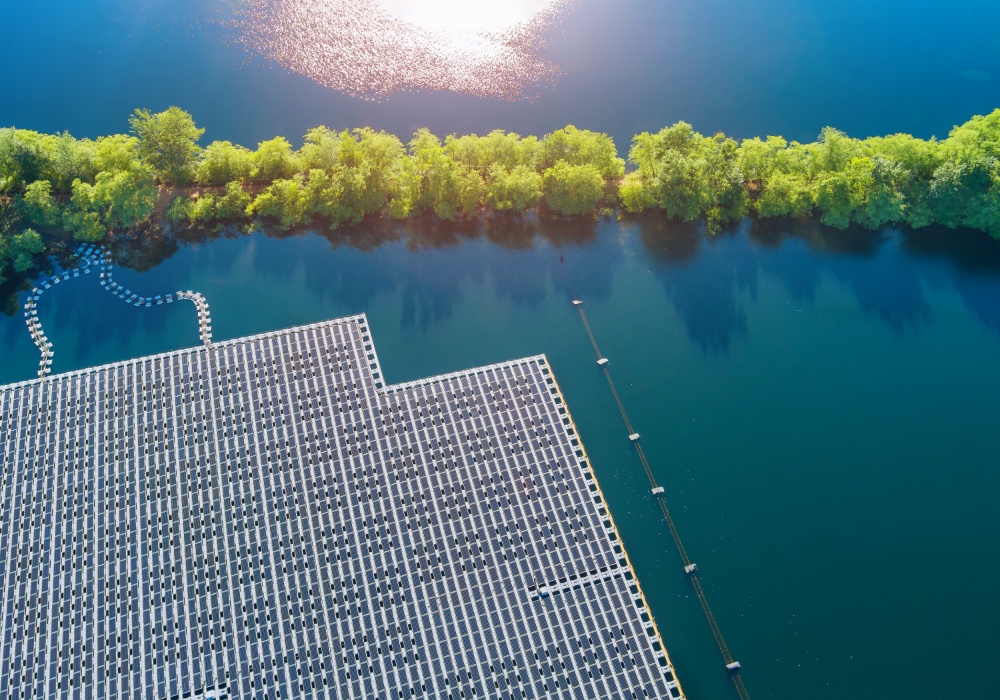 Od čuvanja vode do čiste energije: Evo zašto plutajuće solarne farme cvetaju u SAD