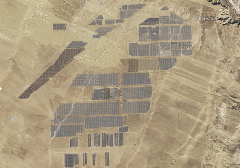 Kompleks solarnih panela vidljiv i iz svemira: Uspeh Kine na koji bi sve zemlje trebalo da se ugledaju