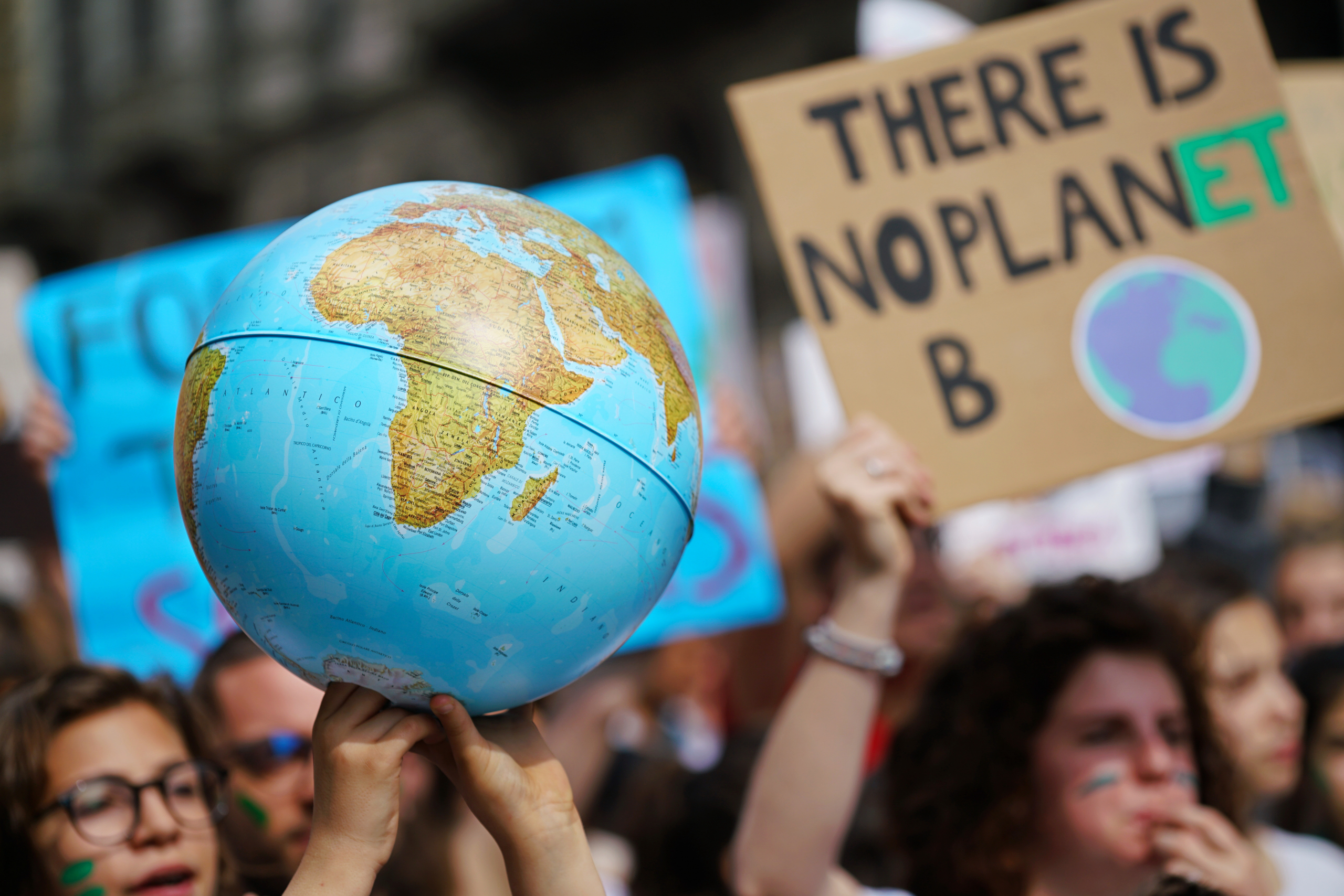 Naučnici se pridružuju klimatskim protestima - Šta to znači za društvo?