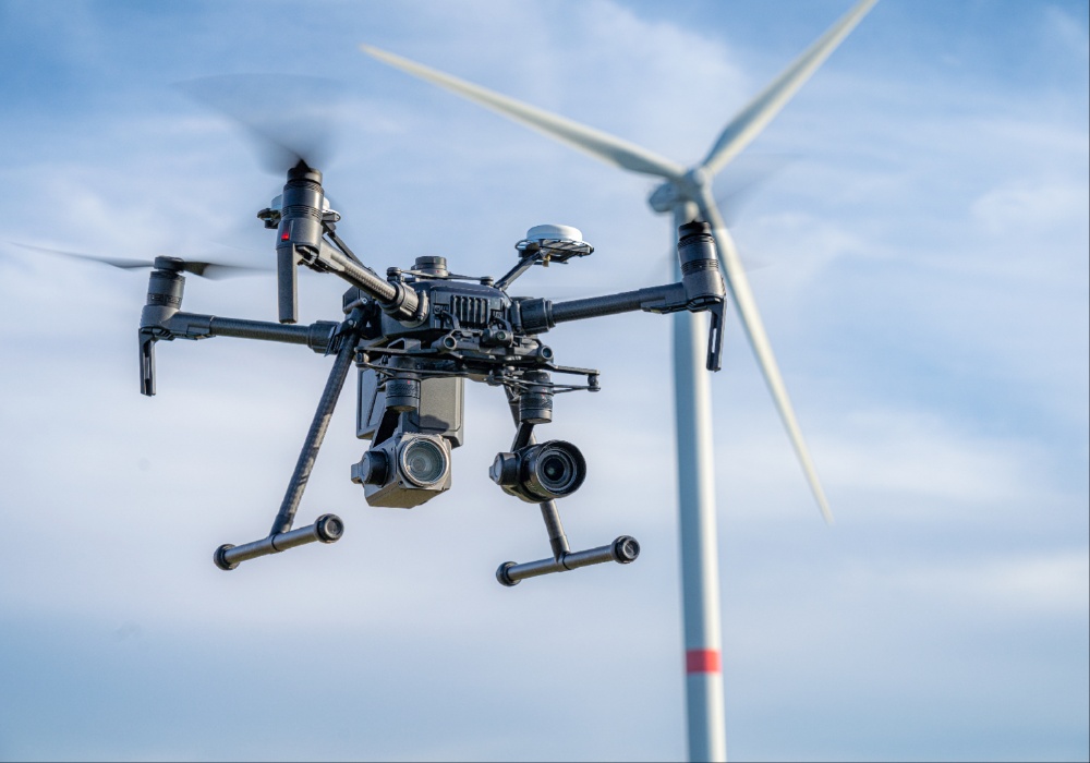 Revolucionarna tehnologija: Dronovi i veštačka inteligencija unapređuju inspekciju vetroturbina!