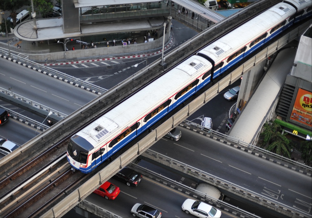 Borba za infrastrukturnu nadmoć: Šta Evropa preferira - puteve, ili železnice?