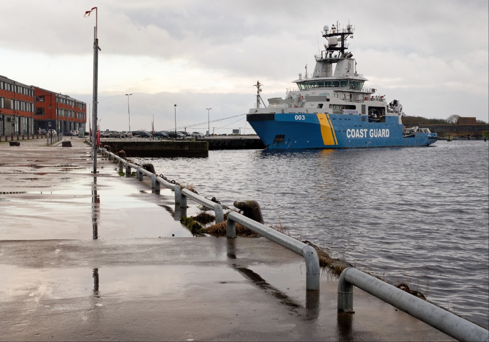 Švedska obalska straža angažovana zbog ozbiljnog curenja nafte na trajektu