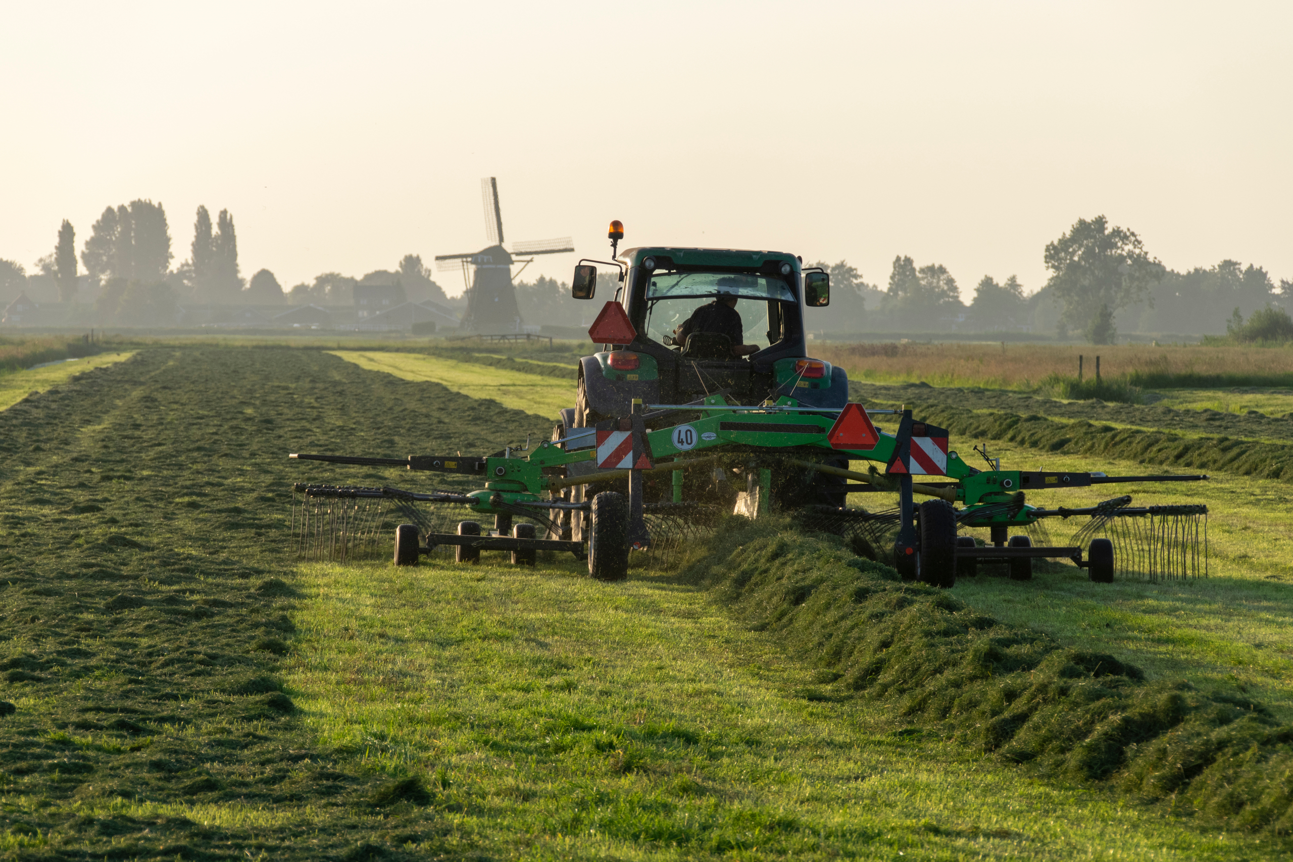 Poljoprivrednici ustali protiv ekoloških ciljeva: Najveći protesti do sada u Velikoj Britaniji