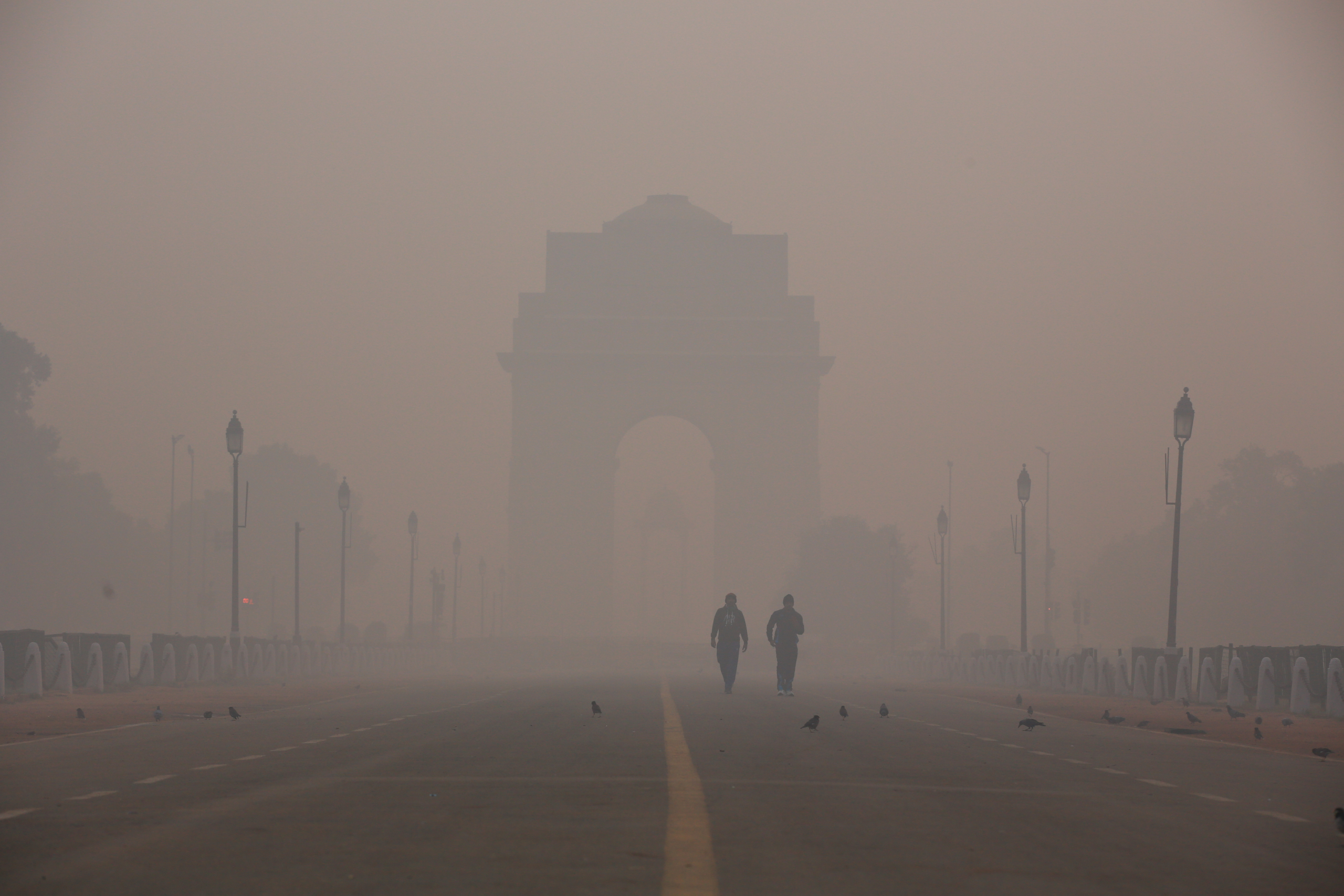 Smog paralisao Delhi: Indeks zagađenosti skočio na 400