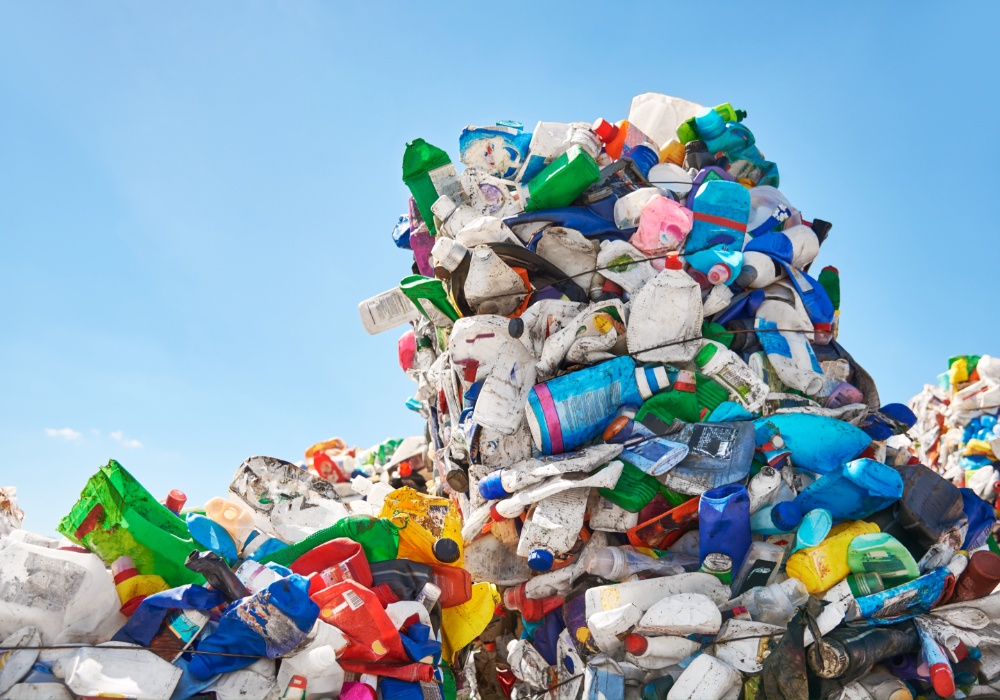 Odlučujući koraci ka čistijoj planeti: Međunarodni sporazum o zagađenju plastikom planiran do kraja 2024. godine