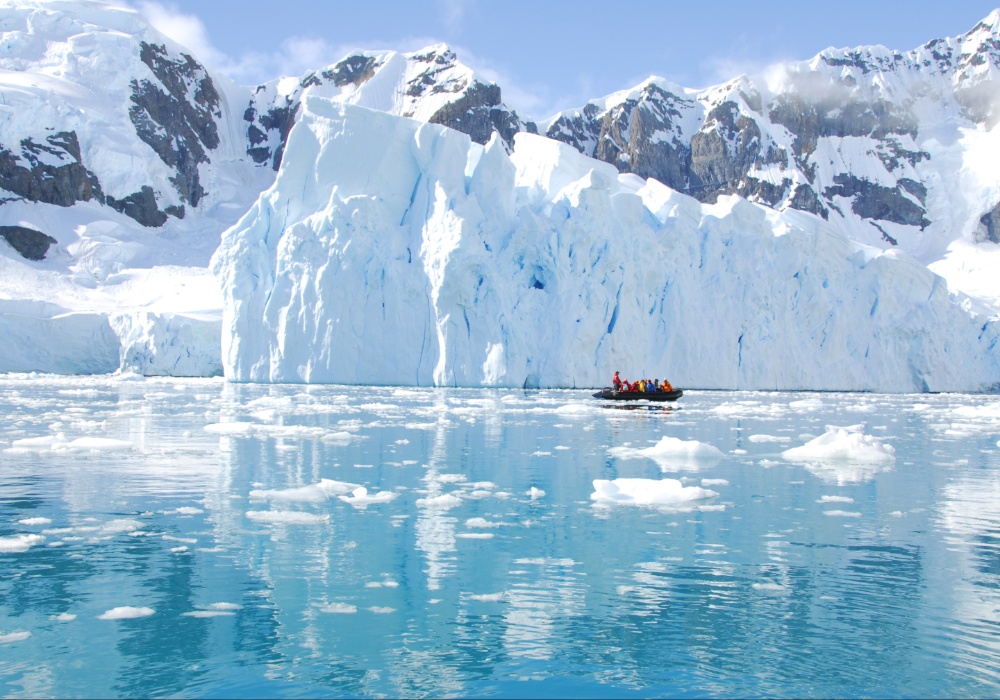 Prvi dokazi o rapidnom smanjenju ledenog pokrivača na Antarktiku kroz ledena jezgra