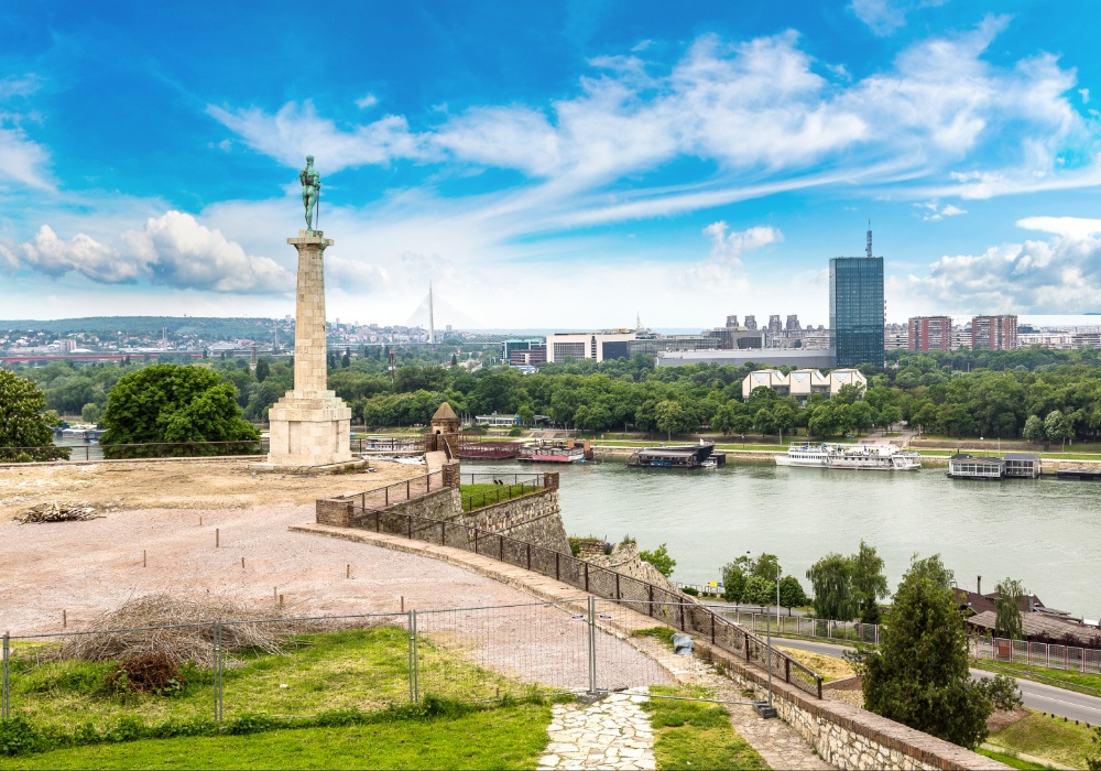 Urbanistički izazovi: Beograd u borbi protiv paklenog leta