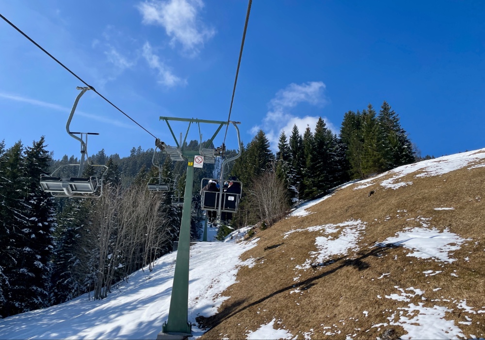 Skijaško odmaralište u Austriji se prebacuje na letnje aktivnosti nakon suve zime