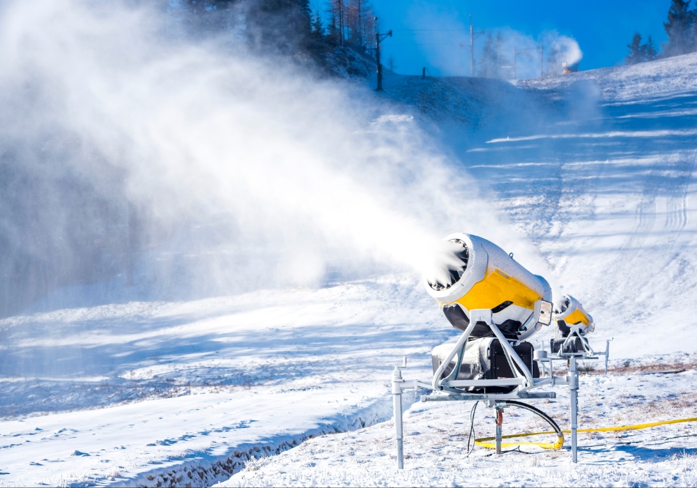 Da li je veštački sneg spas za evropska skijališta u eri klimatskih promena?
