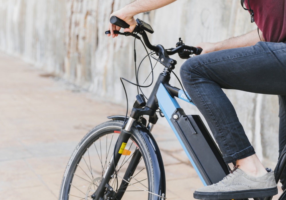 Očuvajte planetu i ojačajte telo: Kako e-bicikli koriste zdravlju i okolini?