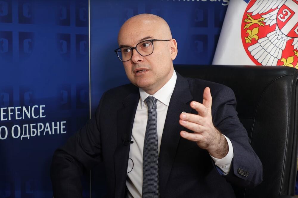 "Srbija pokreće nove projekte u oblasti obnovljivih izvora energije": Premijer Vučević sa direktorom EBRD