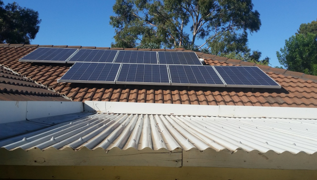 Solarna energija doživljava novi procvat: Građani masovno postavljaju panele kako bi smanjili račune za struju